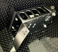 Load image into Gallery viewer, Mercury 12" Light Weight Mid Clamp 8" Setback